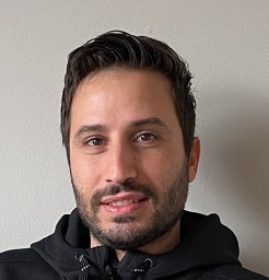 Paris Giampouras headshot